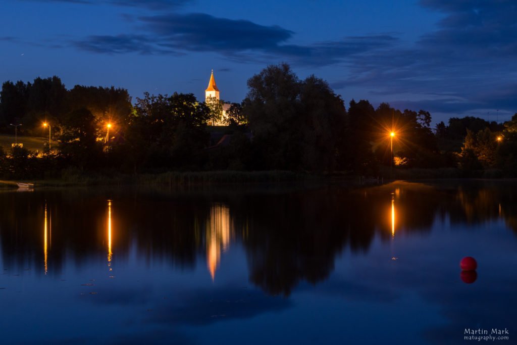 Rõuge Suurjärv ja kirik