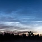 Komeet C2020 F3 (NEOWISE) ja helkivad ööpilved